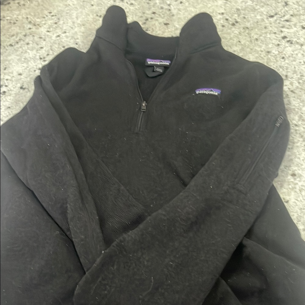 Patagonia Black Quarter Zip, women’s size large
